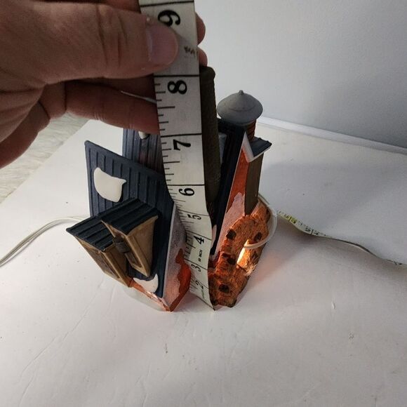 Department 56, New England Village, YANKEE JUD BELL CASTING, 5643-0 - Picture 7 of 9